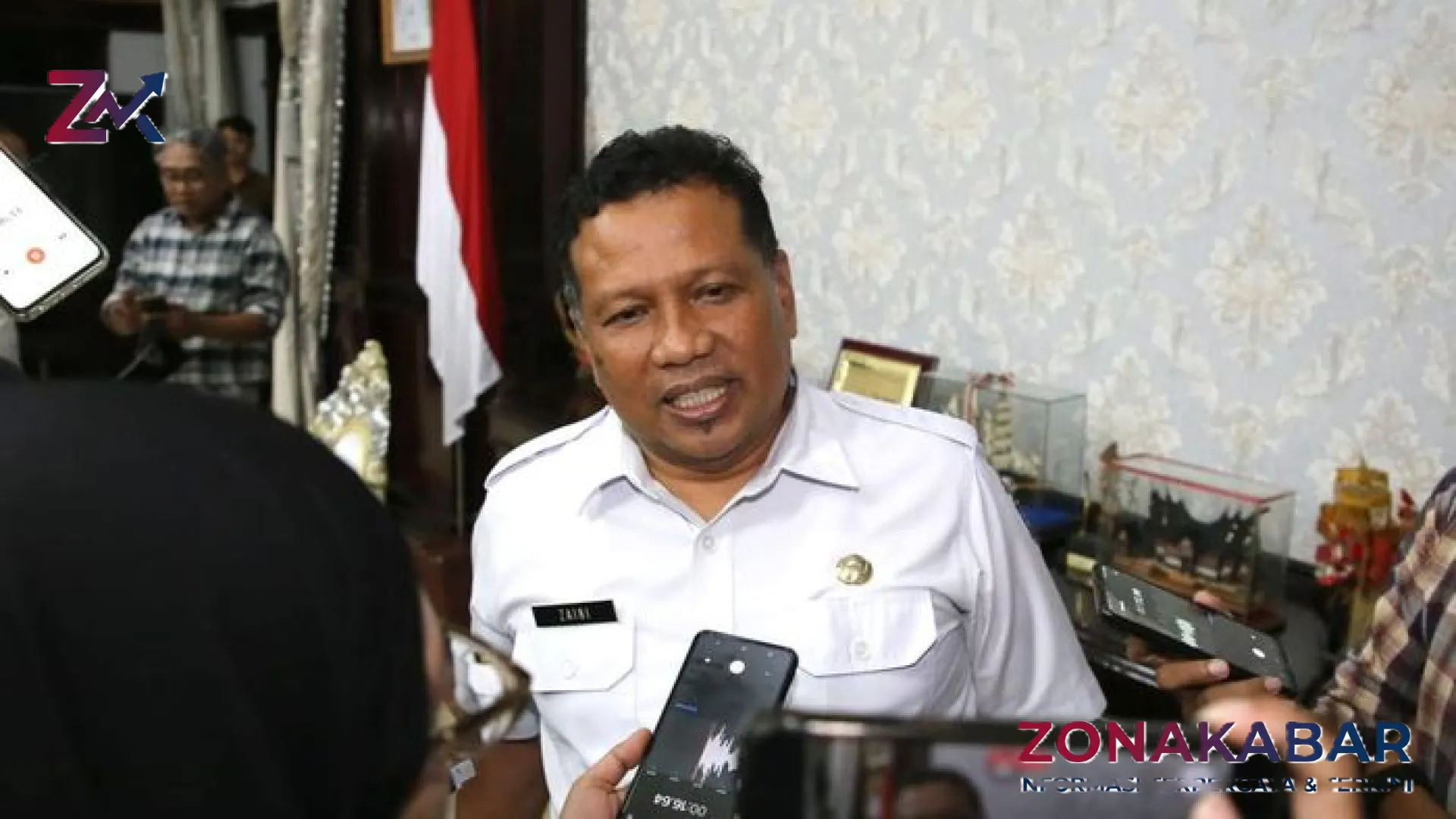 Tensi Panas di Kota Pahlawan: Satpol PP Surabaya Geram Disebut Maling Usai Razia PKL di Karang Menjangan