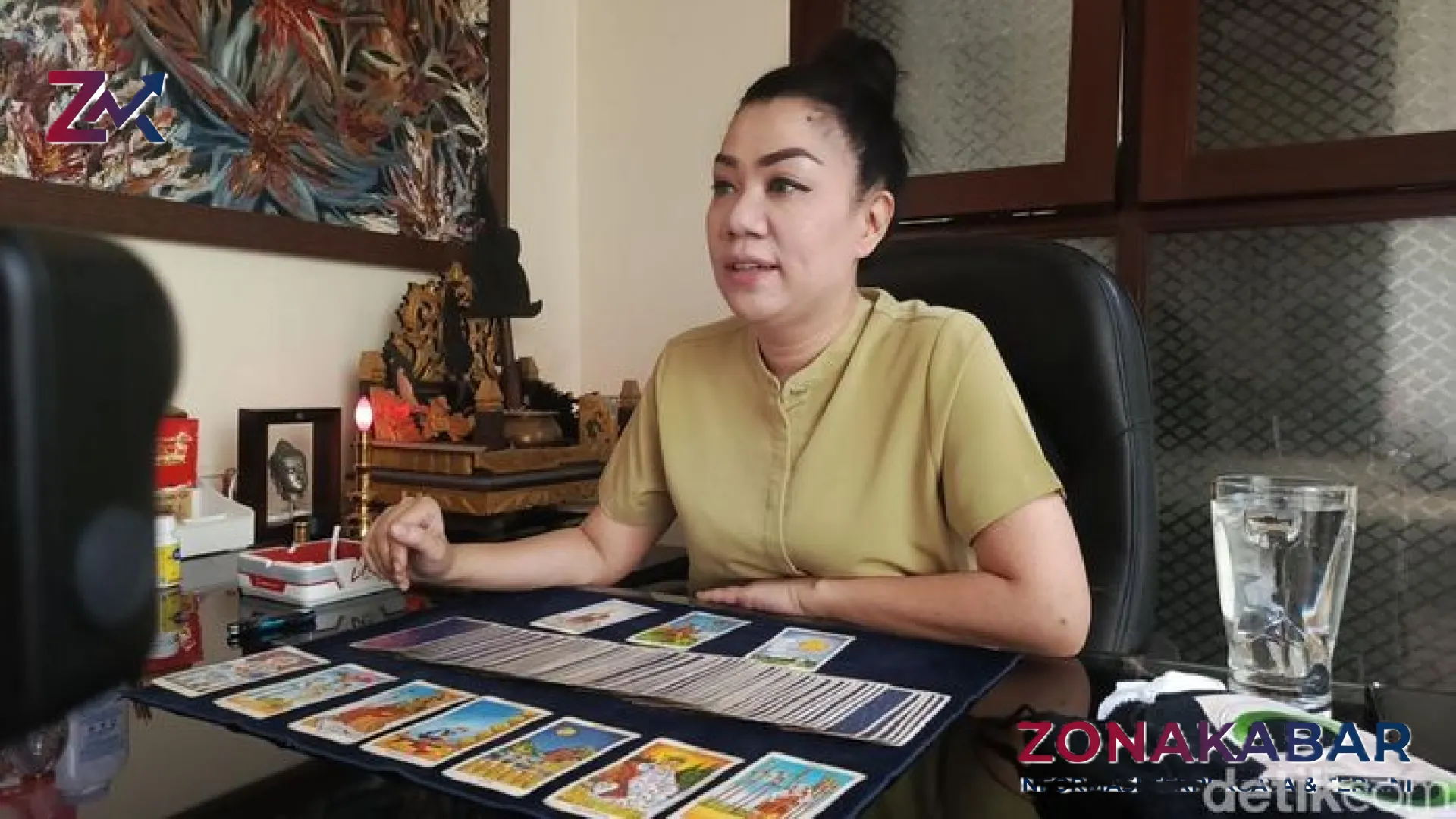Kisah Lisa Woon: Meninggalkan Gemerlap Karier Trading demi Menjadi Penawar Kegelisahan di Surabaya
