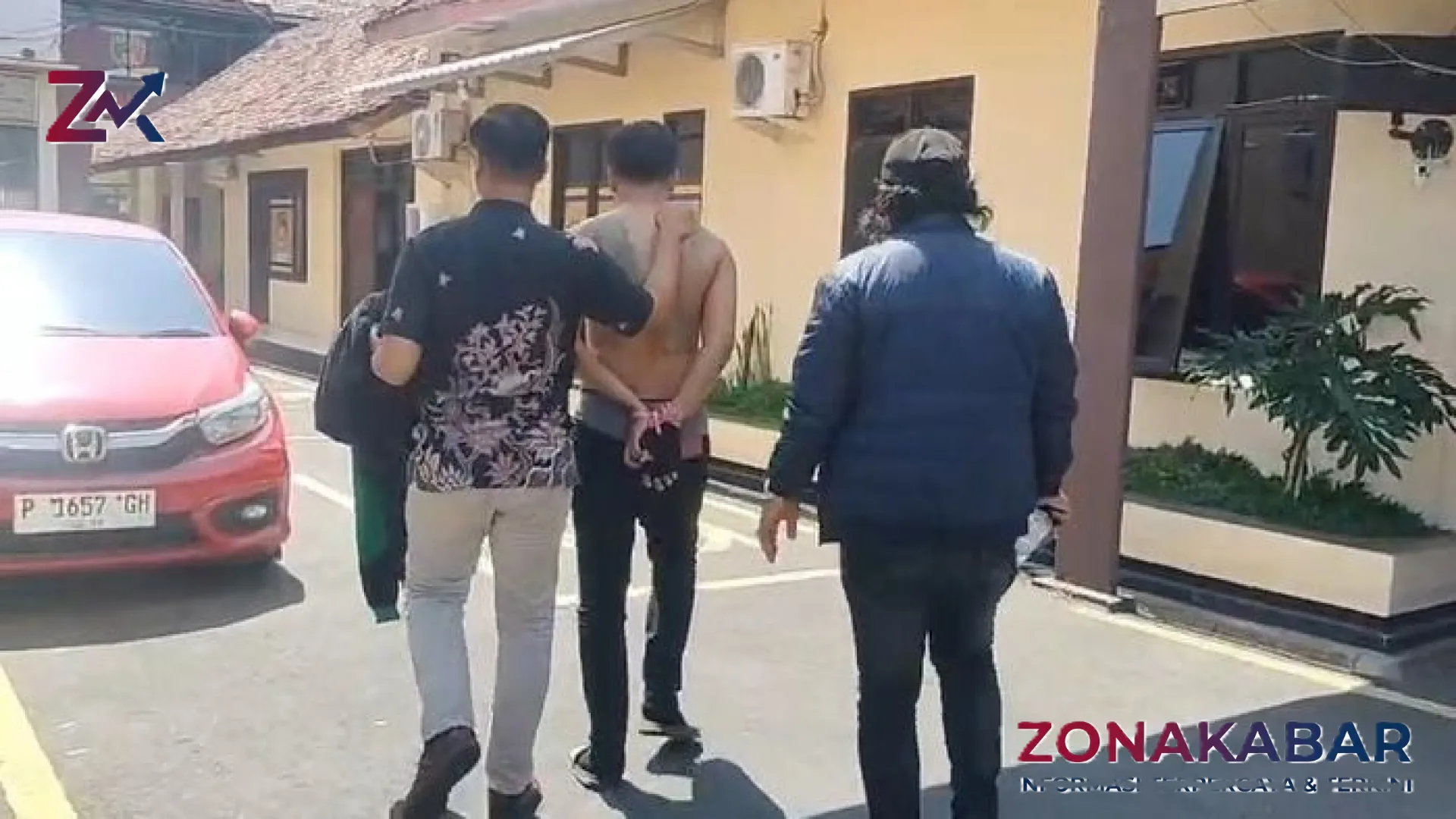Aksi Licik ‘Ojol Gadungan’ di Pasuruan Berakhir di Tangan Warga, Modus Gendam Incar Sepeda Anak Sekolah