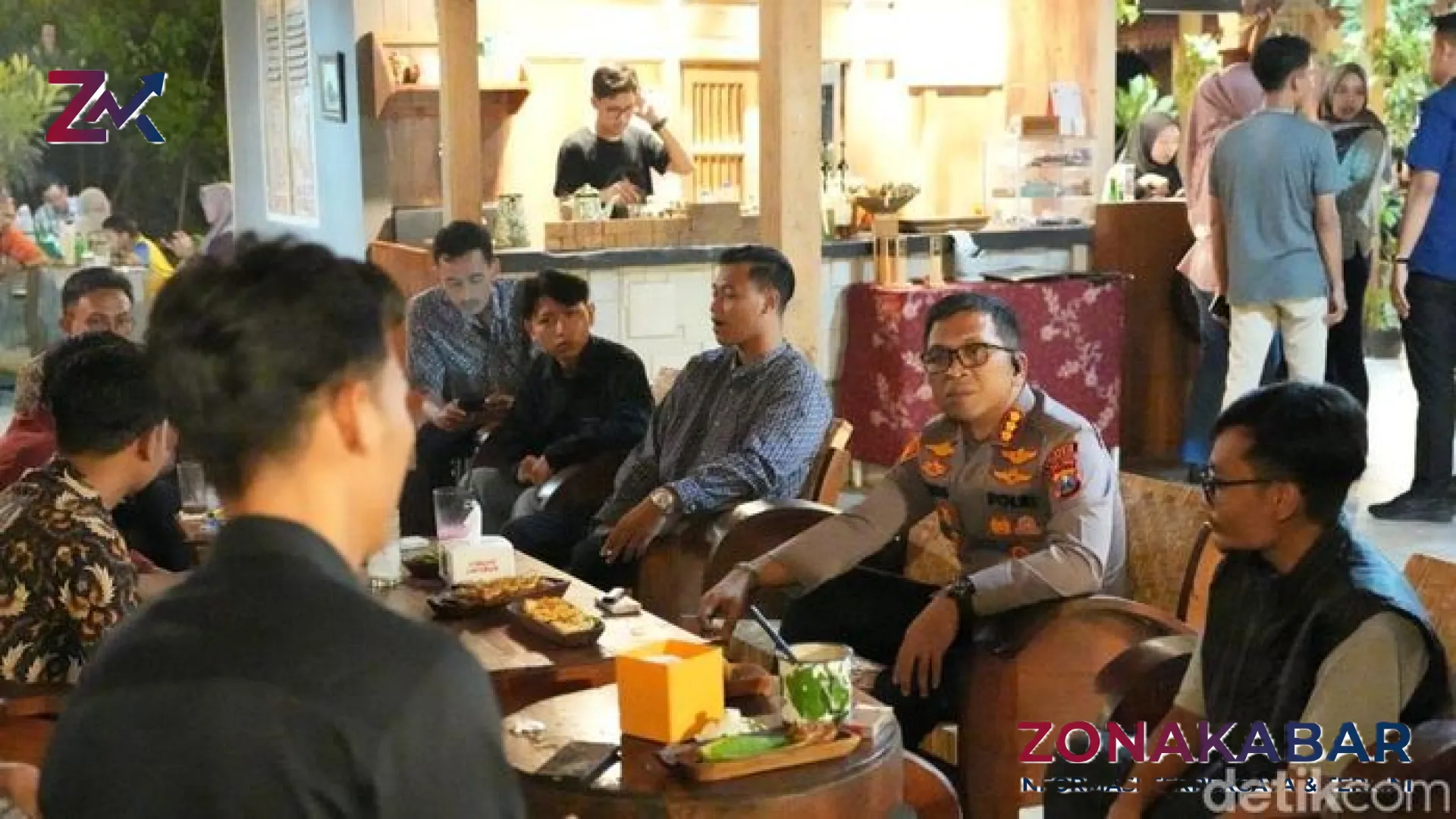 Sinergi Hangat di Meja Kopi: Cara Kapolresta Sidoarjo Gandeng Mahasiswa Kawal Kondusivitas Kota Delta