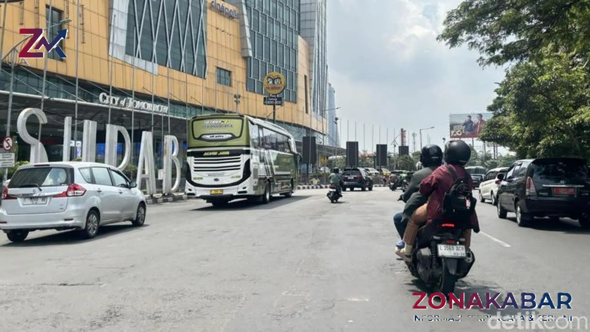 Prakiraan Cuaca Surabaya Hari Ini: Sinar Mentari Dominan di Hari Minggu, Waspadai Udara Lembap yang Menyengat