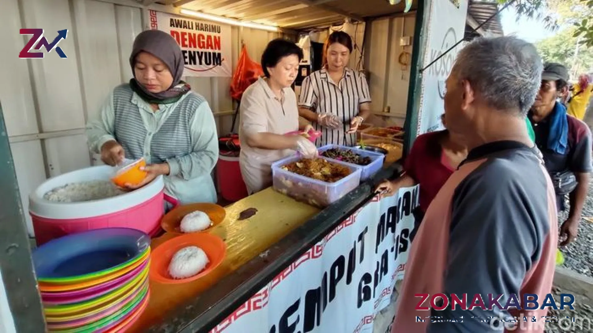 Kisah Menginspirasi Kosong 3: Menghapus Lapar di Sudut Kota Cirebon Lewat Sepiring Nasi Gratis