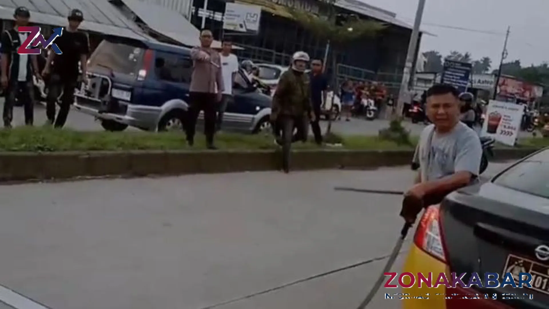 Geger di Garut: Kronologi Oknum Polisi Mabuk Bawa Samurai Cari Anggota DPR RI Ade Ginanjar hingga Diperiksa Propam