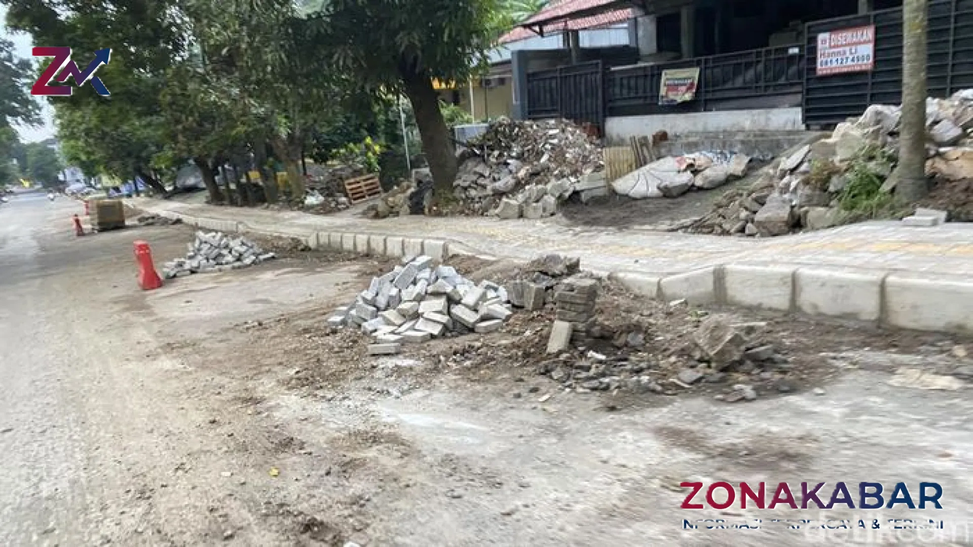 Jeritan Warga di Balik Proyek Turunan Gombel Semarang: Hunian Rusak Akibat Getaran Alat Berat