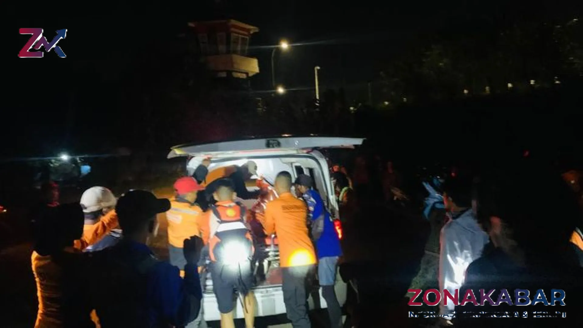Tragedi di Pantai Menganti Kisik Cilacap: Satu Remaja Ditemukan Meninggal Dunia, Tim SAR Masih Berjibaku Mencari Korban Kedua