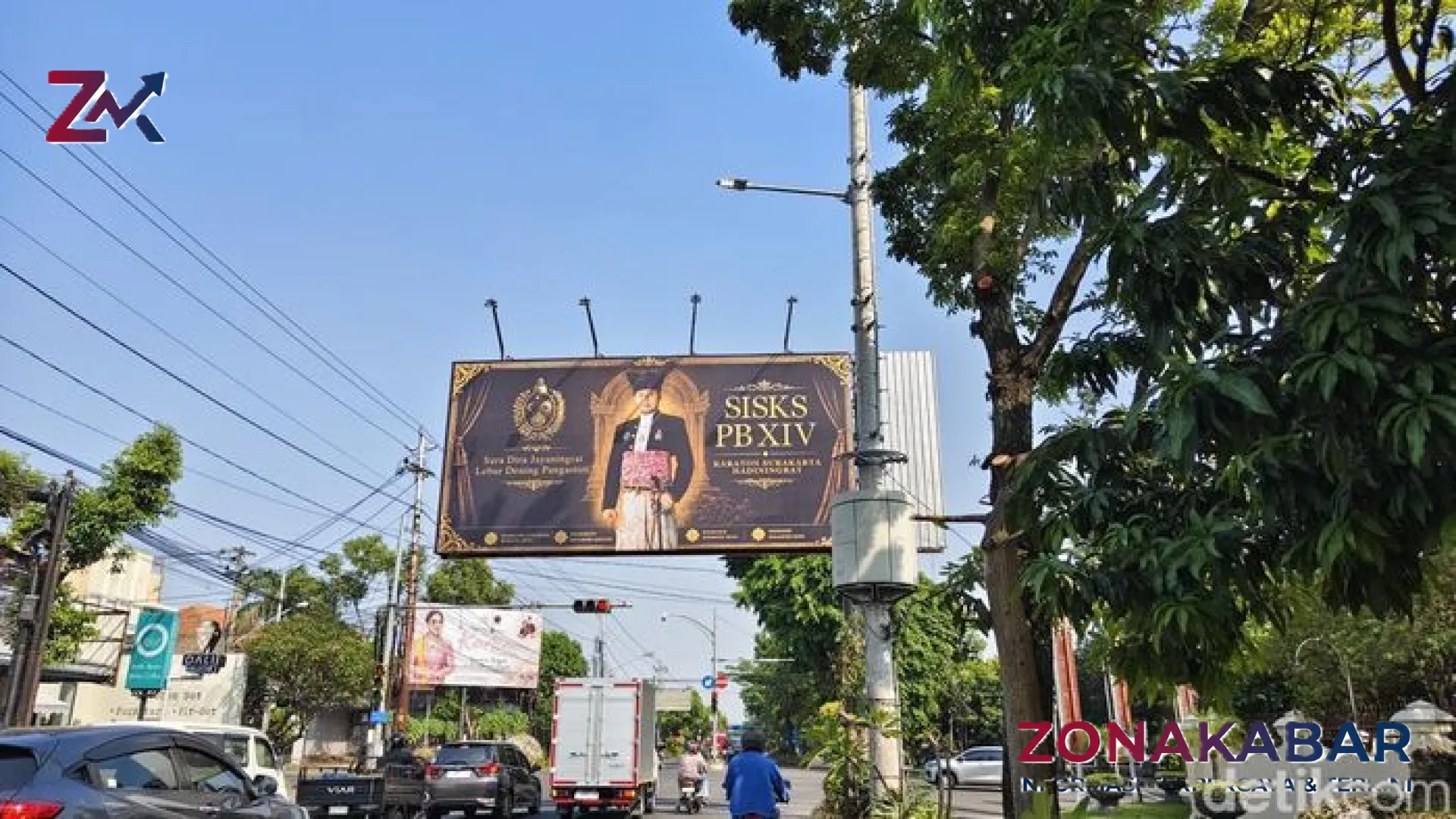 Menelisik Ekskalansi Klaim Takhta Keraton Solo: Ekspansi Baliho SISKS PB XIV Mangkubumi ke Jawa Timur dan Ketegangan Dua Kubu
