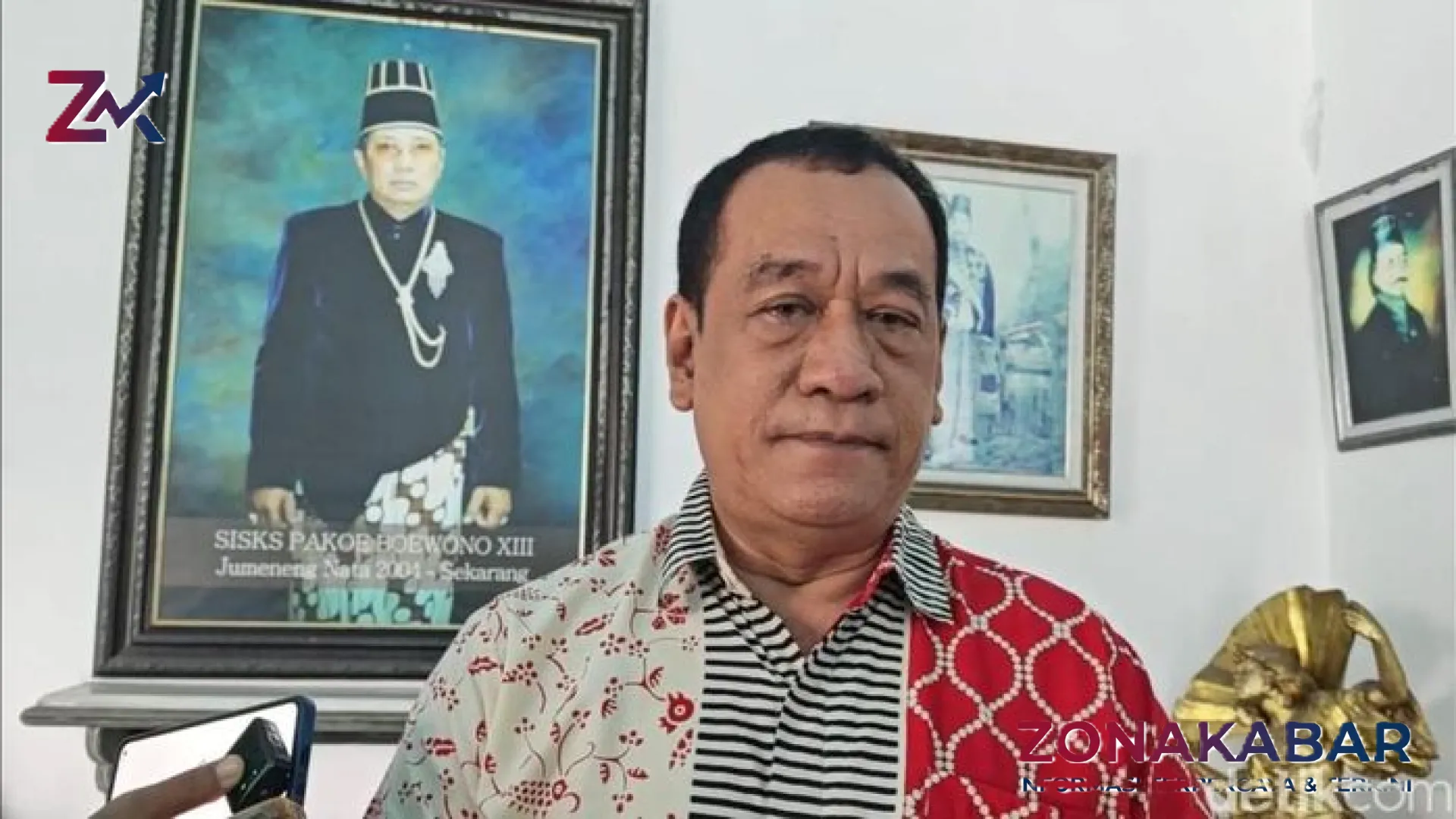 Mengukuhkan Legitimasi Lewat Jalur Hukum: Mengapa LDA Daftarkan Gelar SISKS Paku Buwono XIV ke HAKI?